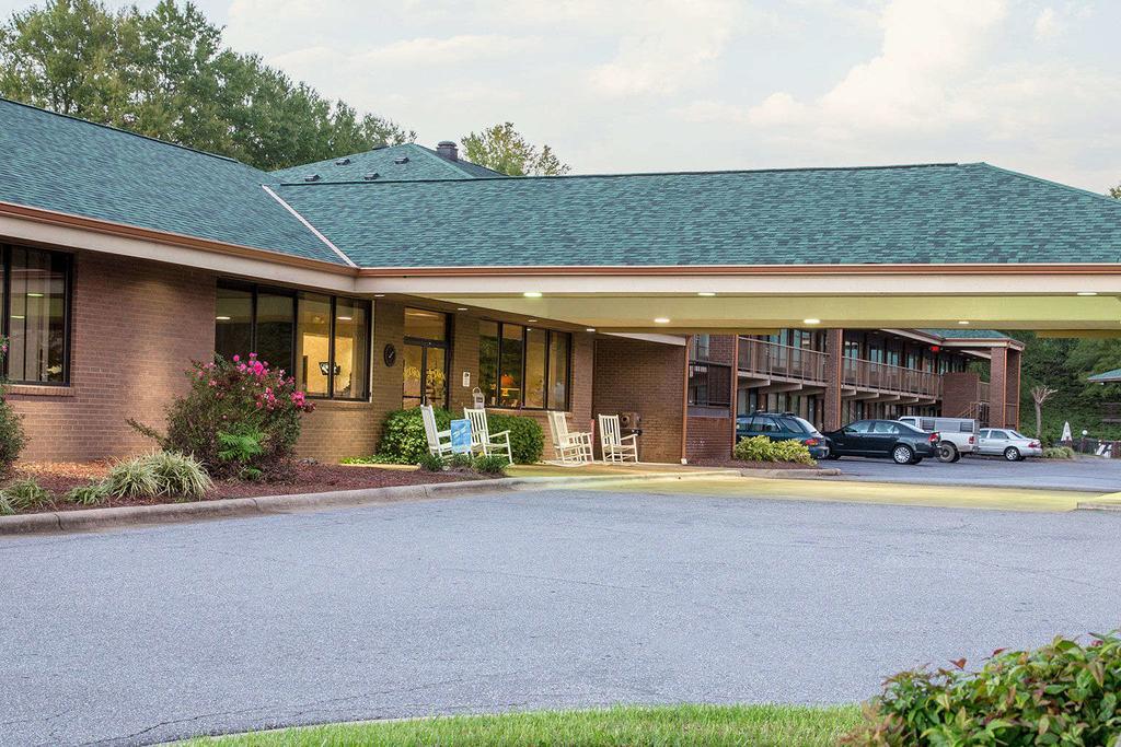 Quality Inn Near Speedway Wilkesboro Exteriér fotografie